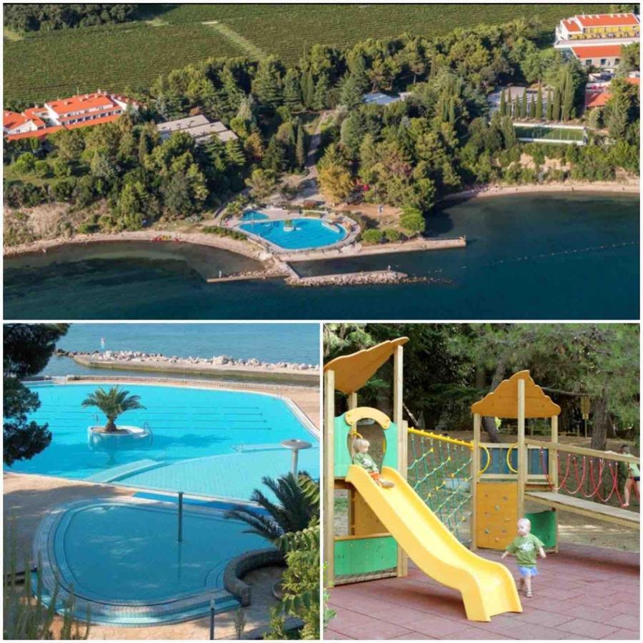 Apartma Mimi Dekani Esterno foto